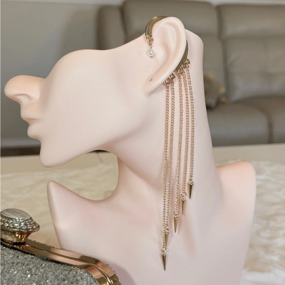 ⚜️ Avant-garde Gold Chain Drop Earrings